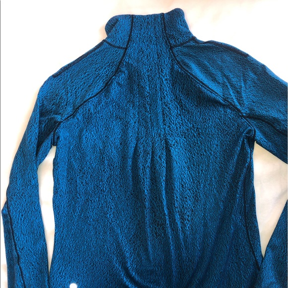 Lululemon Quarter Zip Pullover (never worn!!) - Picture 2 of 5